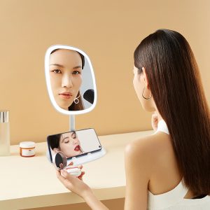 Lighted Makeup Mirrors 