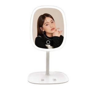 Lighted Makeup Mirrors 